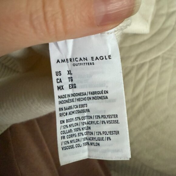 American Eagle | XL | Eyelash Collar Zip Sweater | Cream - Picture 7 of 7